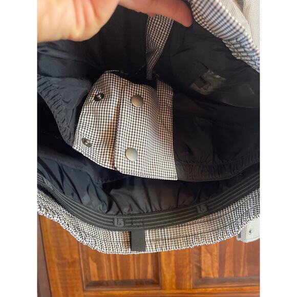 Burton DryRide snow jacket womens
Medium - Picture 6 of 15